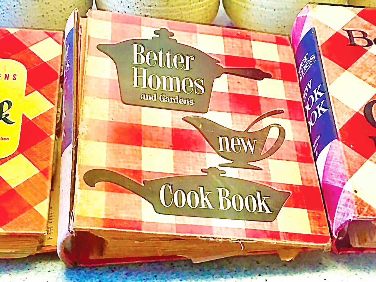 Photo of vintage Better Homes and Gardens cookbooks